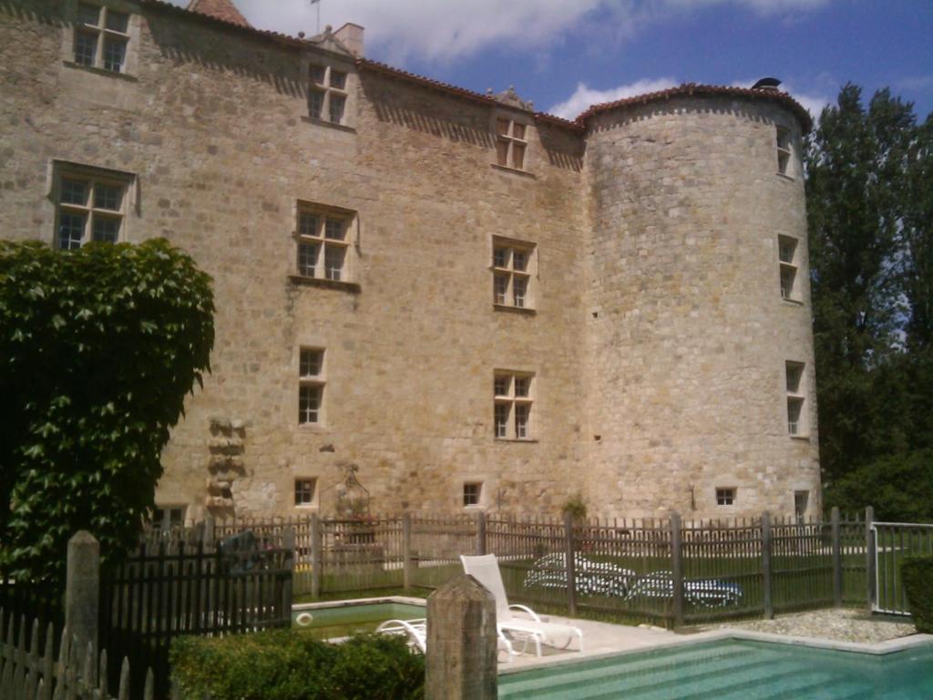 Chateau De Fourcès Dış mekan fotoğraf